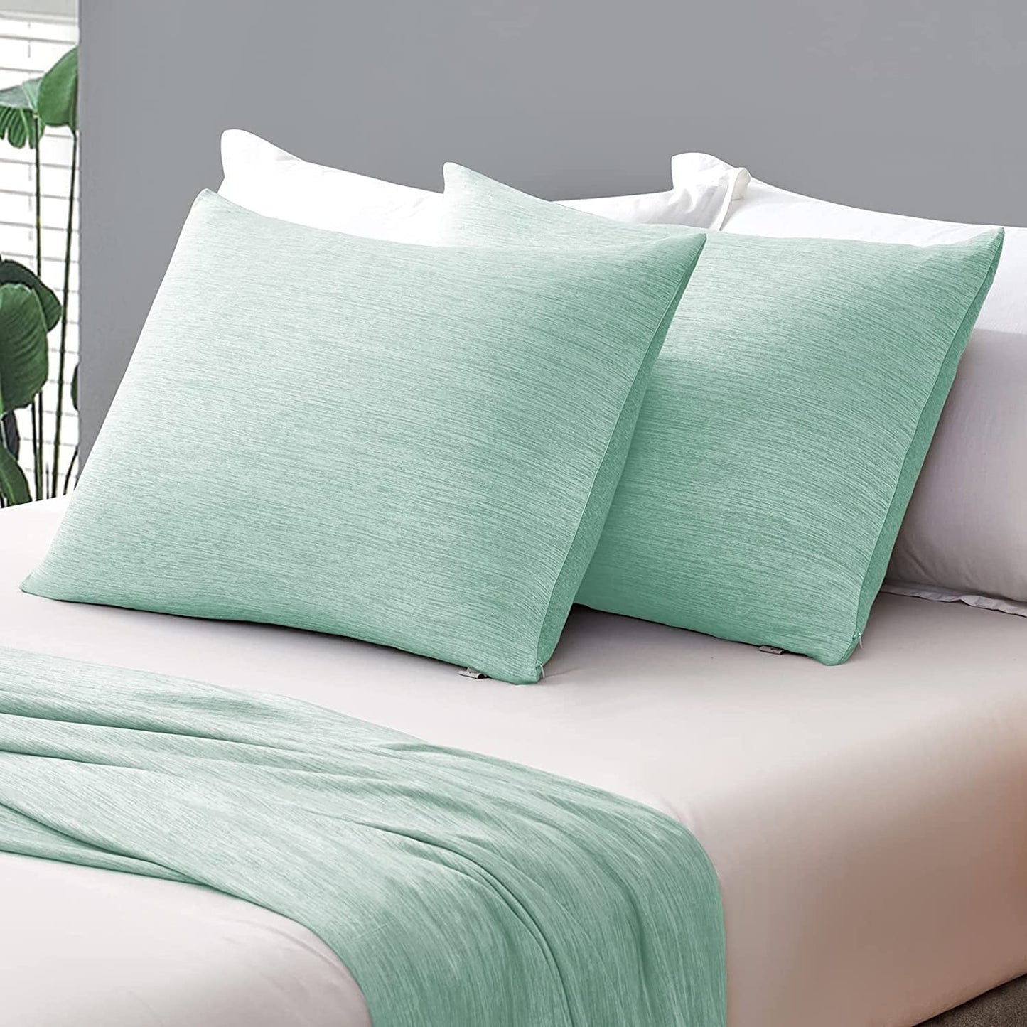 Aship Arc-Chill Cooling Pillow Cases, Q-Max >0.45 Jade-Infused Dual-Sided Summer Cooling Pillowcase, Smoother Skin & Frizz-Free Hair, Hidden Zipper, Machine Washable, King 20''x36'', 2 Pack Green