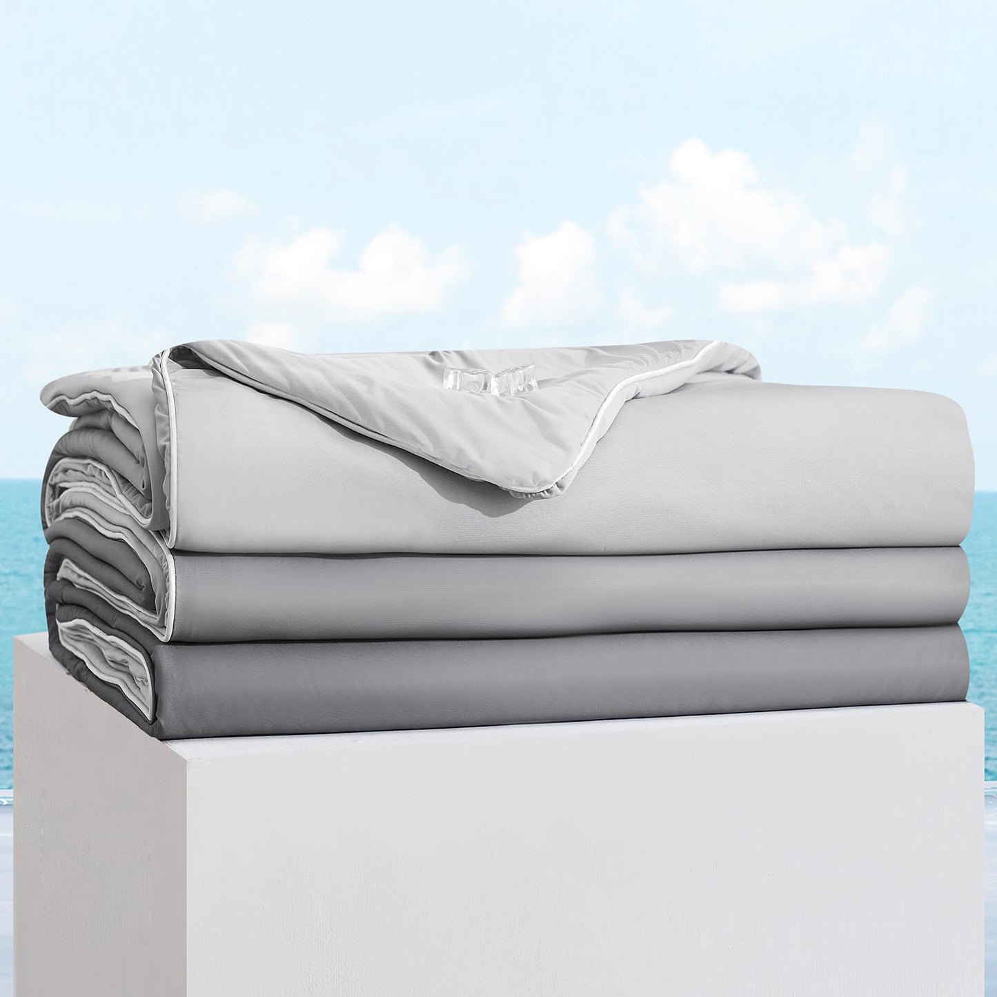 Aship Cooling Comforter for Hot Sleepers, 79*87", Arc-Chill 3.0 Cool Fabric Cooling Blanket, Washable, Cloud-Like Softness
